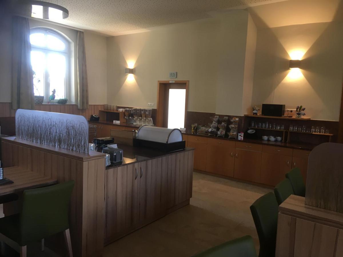 Hotel Goldener Loewe Günzburg Eksteriør bilde