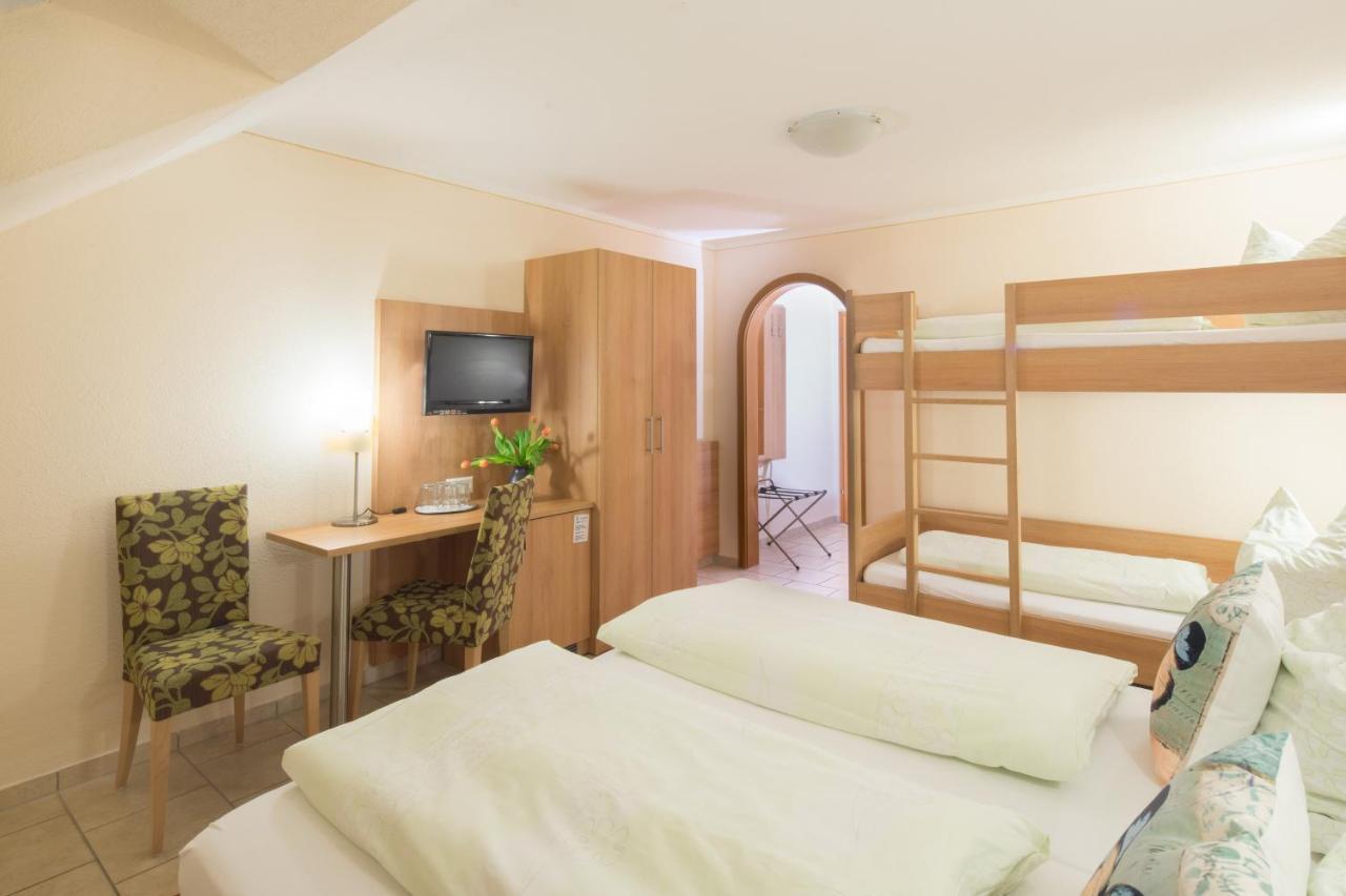 Hotel Goldener Loewe Günzburg Eksteriør bilde