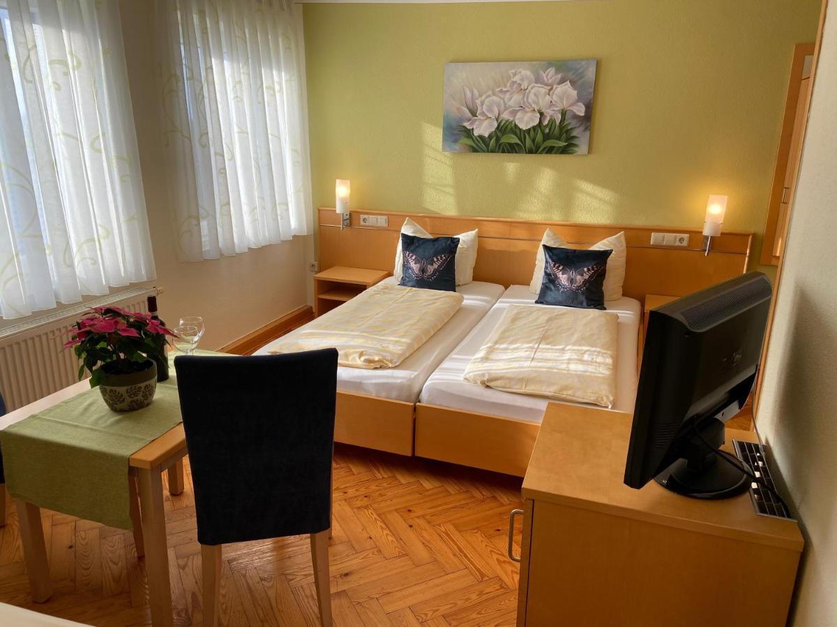 Hotel Goldener Loewe Günzburg Eksteriør bilde